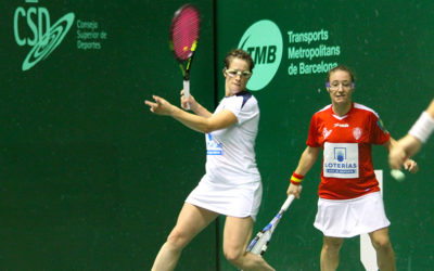 Les filles créent la sensation en frontenis