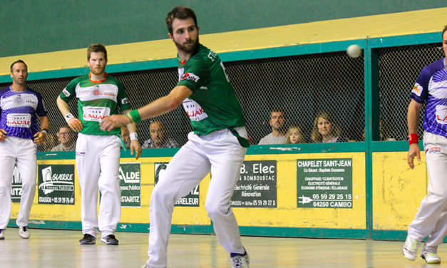 Etcheverry-Ducassou battent les tenants du titre