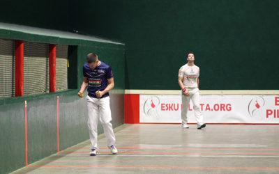 Mariluz et Larralde se hissent en quart de finale