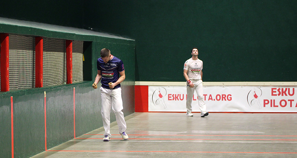 Mariluz et Larralde se hissent en quart de finale